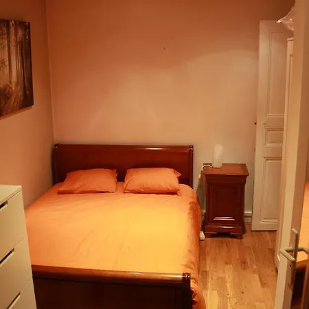 Alloggio in famiglia Smartrooms, Private - Not Shared! Quality, 10