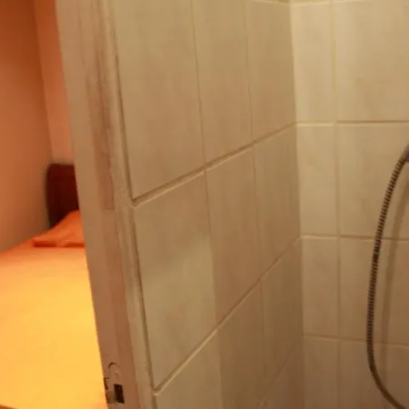 Smartrooms, Private - Not Shared! Quality, 10 Quarto em Acomodações Particulares