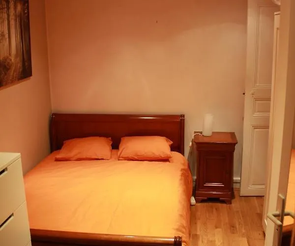 Alloggio in famiglia Smartrooms, Private - Not Shared! Quality, 10